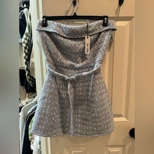 Chic Strapless Tweed Dress in Blue